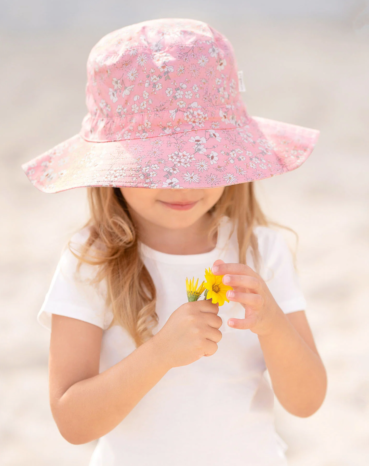 Toshi Sunhat Eva Blossom